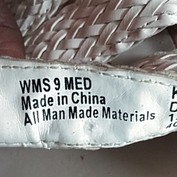 🛍️ BUNDLE ONLY 🛍️DANA BUCHMAN LADIES WHITE WOVEN HEELED SANDALS - Picture 3 of 11